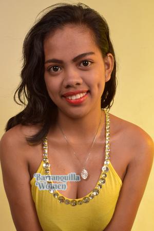 165489 - Leah Age: 27 - Philippines