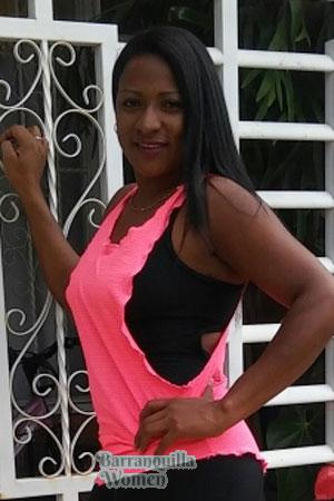 179081 - Yeimi Age: 39 - Colombia
