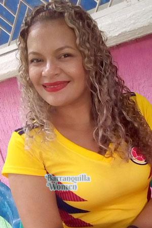 181044 - Tatiana Age: 35 - Colombia