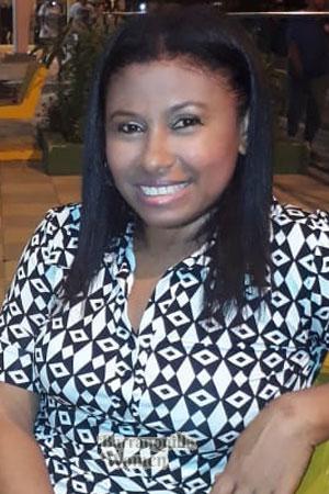181315 - Zorayda Age: 45 - Colombia