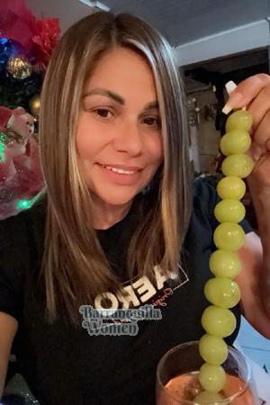 181439 - Doris Age: 47 - Costa Rica