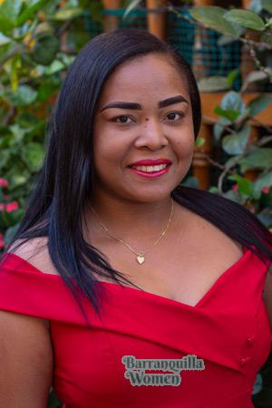 212401 - Zeuri Age: 34 - Colombia