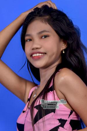 214920 - Kyla Age: 20 - Philippines