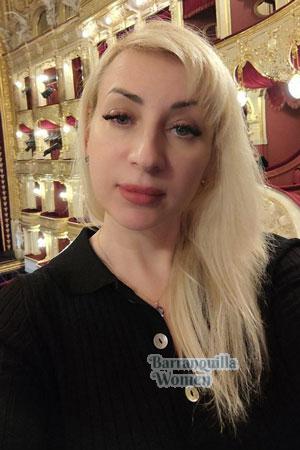 221102 - Iryna Age: 48 - Ukraine