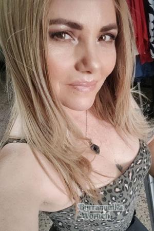 223113 - Maria Elizabeth Age: 51 - Costa Rica