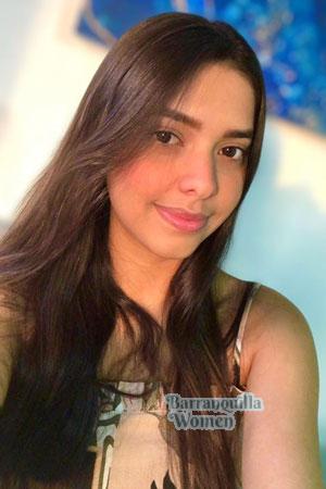 223718 - Kiara Age: 21 - Colombia