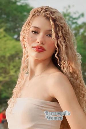 225773 - Adriana Age: 22 - Colombia