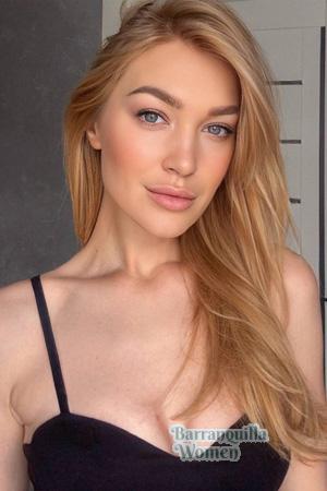 226944 - Diana Age: 32 - Ukraine