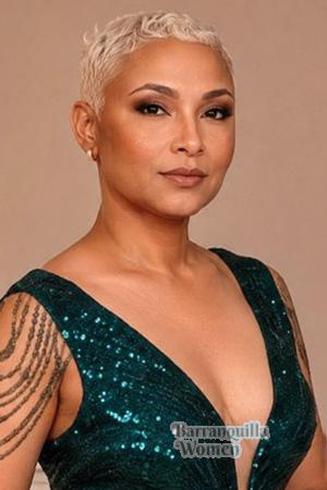 227590 - Beatriz Age: 39 - Colombia